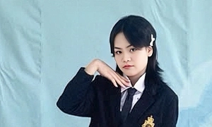Nữ sinh là 'thủ khoa kép' trường chuyên Vĩnh Phúc | Câu chuyện truyền cảm hứng | Nghề Giáo