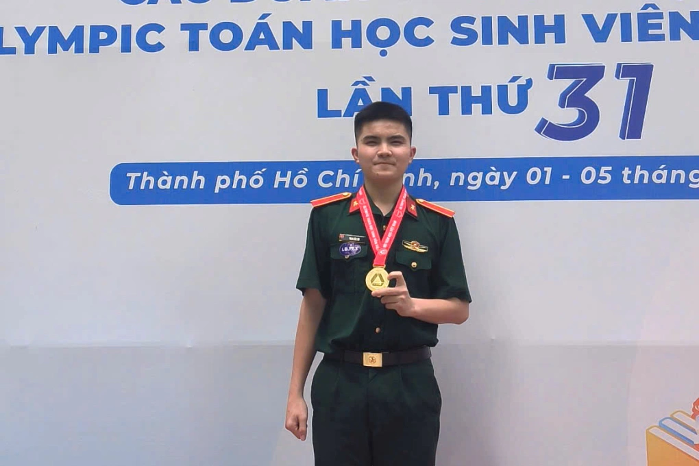Nam sinh Học viện Kỹ thuật quân sự đổi màu huy chương Olympic Toán | Câu chuyện truyền cảm hứng | Nghề Giáo