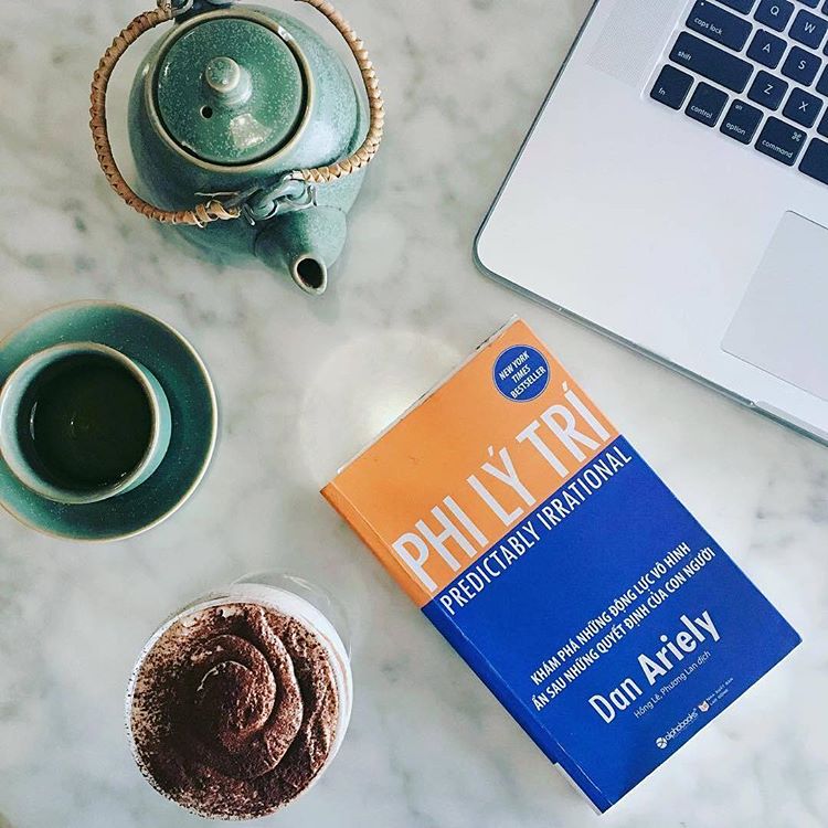 Phi lý trí – Góc nhìn thú vị về cảm xúc & hành vi trong kinh tế I Sách hay I Nghề Giáo