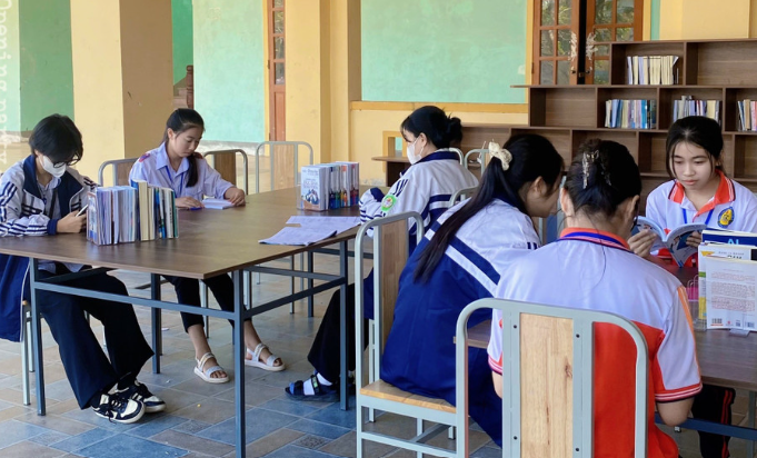 Đọc sách - lựa chọn đáng giá trong kỳ nghỉ hè I Tri thức I Nghề Giáo