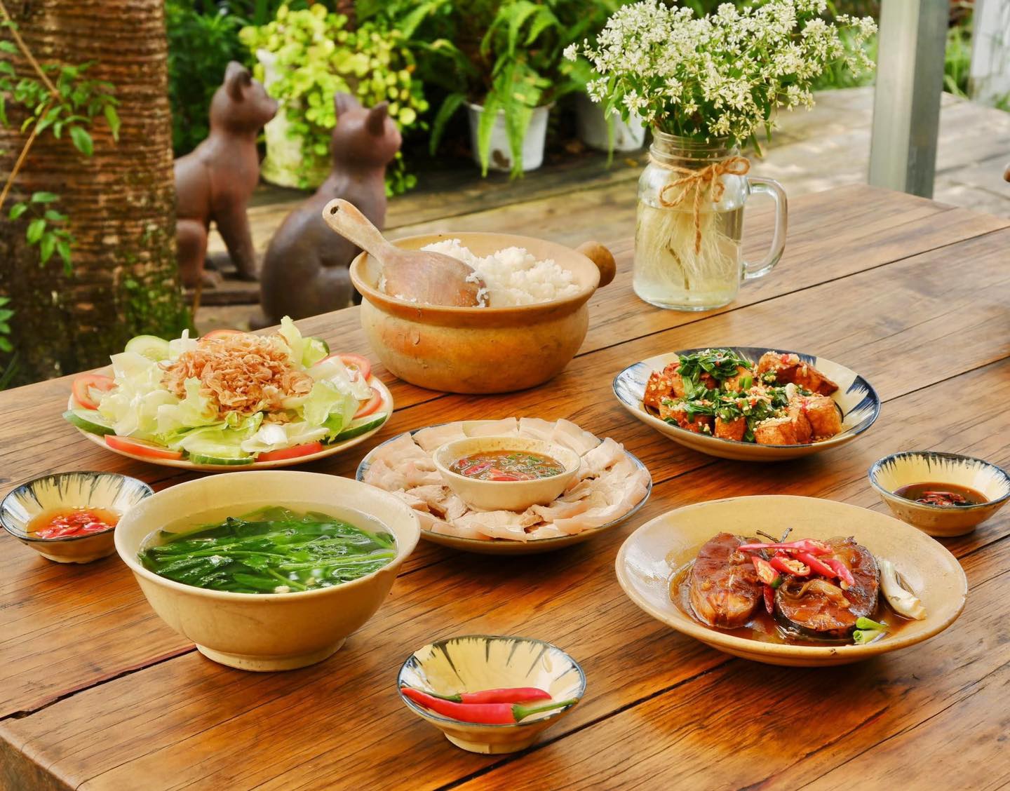 Đà Lạt, thèm cơm nhà thì đi đâu?