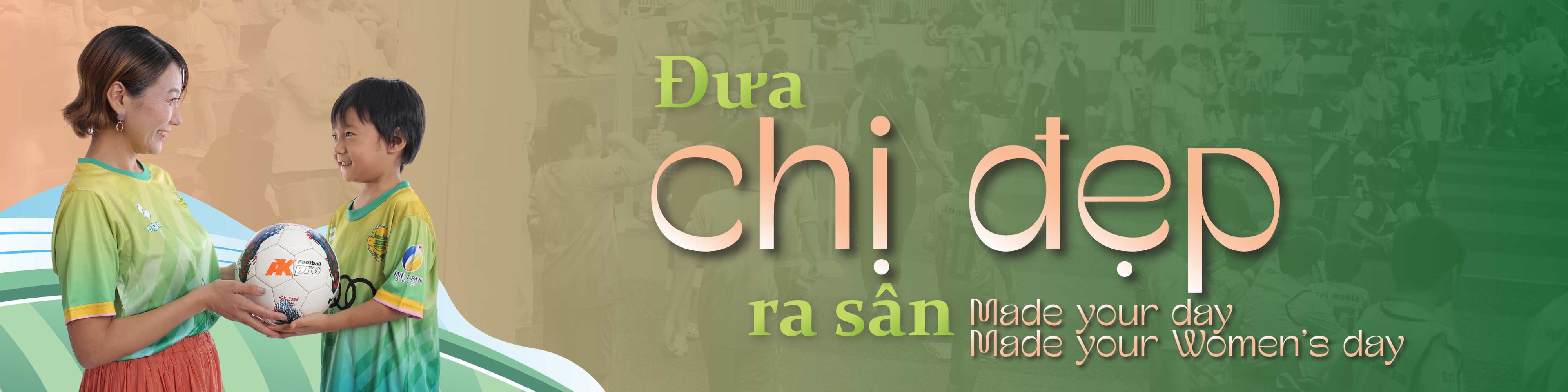 Đưa chị đẹp ra sân