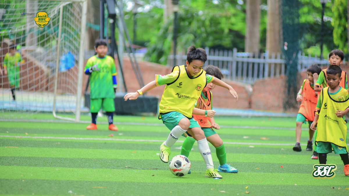 Học bóng đá Quận 2
