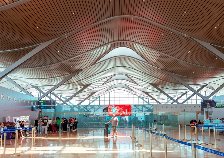 Sân bay Cam Ranh vào top 10 sân bay sạch nhất thế giới, Nội Bài, Đà Nẵng thăng hạng