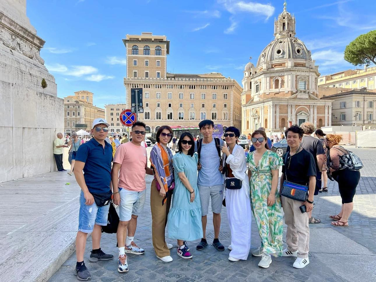 Người Việt chia sẻ kinh nghiệm tránh mất vali, nhận diện móc túi ở Italia