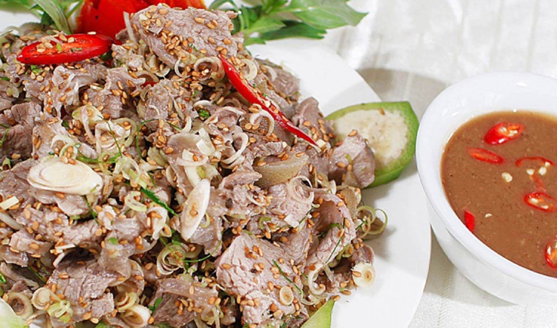 Đặc sản Ninh Bình lọt top món ăn từ thịt dê ngon nhất thế giới