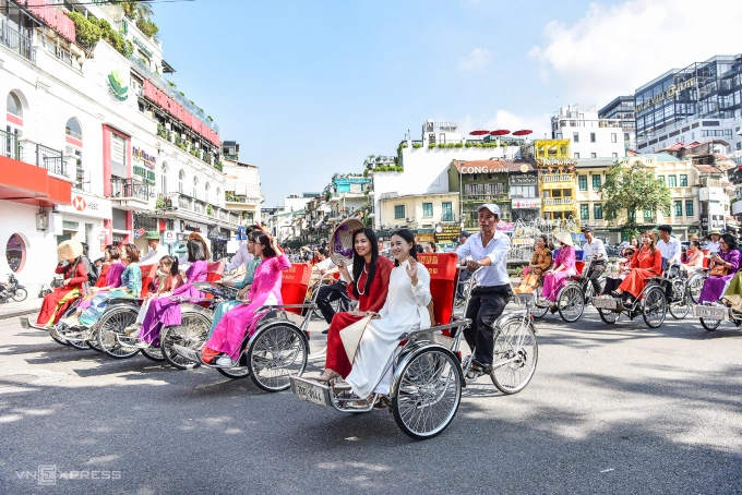 Tháng 8 đi đâu, chơi gì?