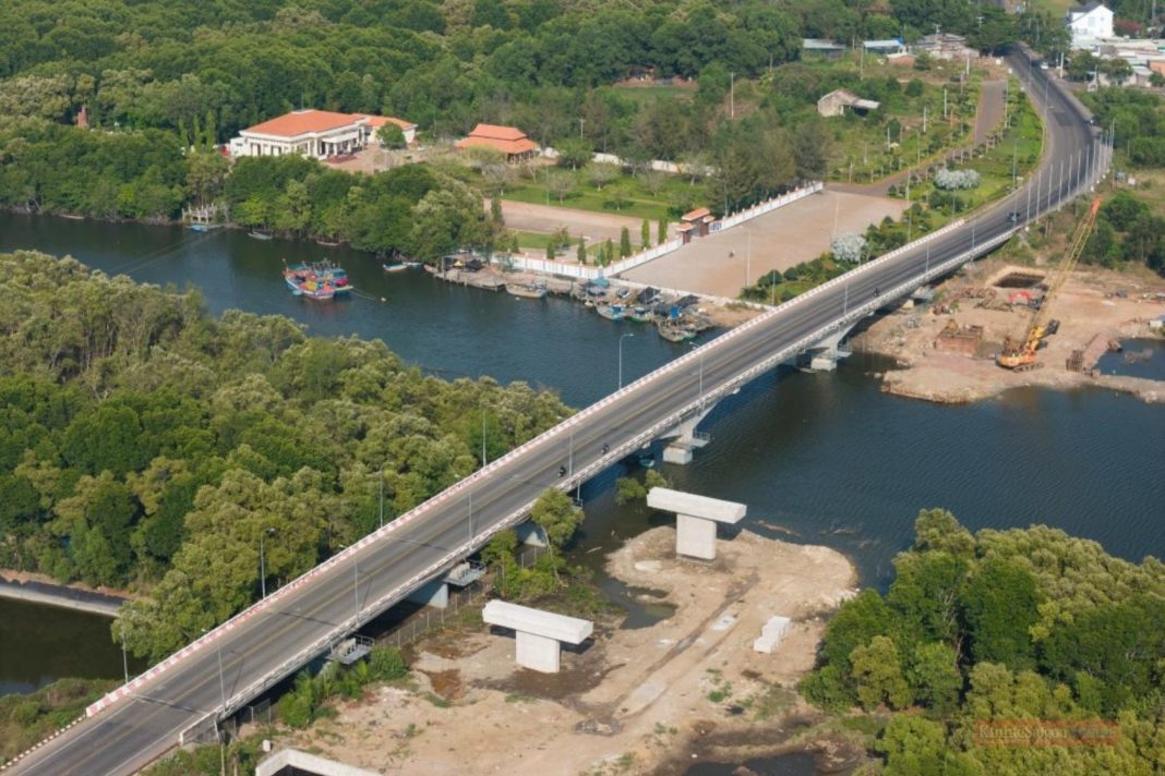 Diện mạo cung đường ven biển 77km nối TPHCM - Lâm Đồng