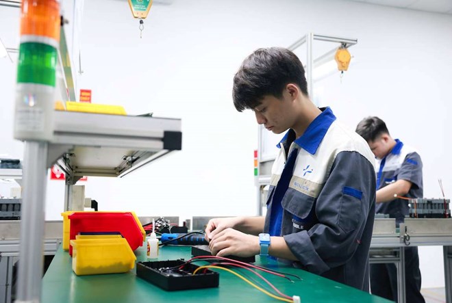 Phát triển mô hình kinh tế mới để đạt tăng trưởng trên 8%
