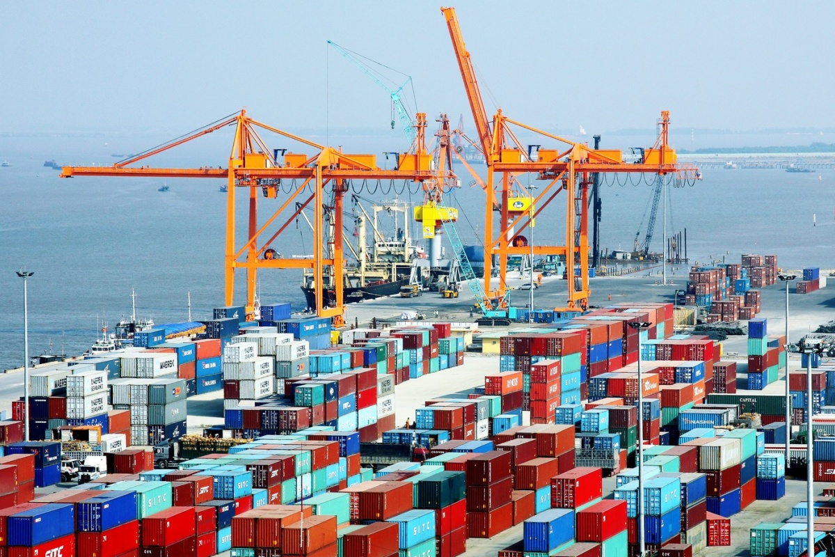 Xuất nhập khẩu đạt trên 390 tỷ USD - thành công và thách thức trong bối cảnh hội nhập