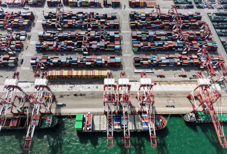 IMF dự báo tăng trưởng châu Á giảm tốc trong năm 2026