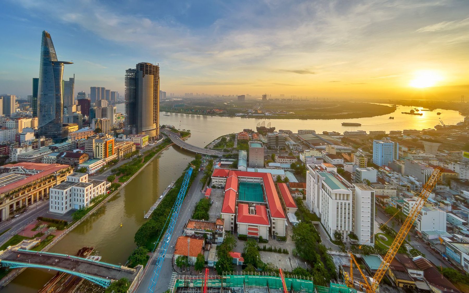 Cần tư duy đột phá để tăng trưởng kinh tế Thủ đô đạt trên 8%